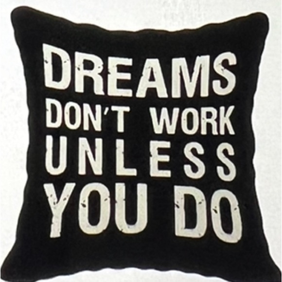 Meet your Posher, Dee - Picture 8 of 9